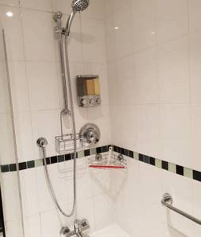 Birmingham Garnet 3-Bedroom Apartment City Centre Екстериор снимка