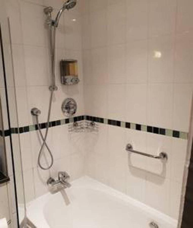 Birmingham Garnet 3-Bedroom Apartment City Centre Екстериор снимка